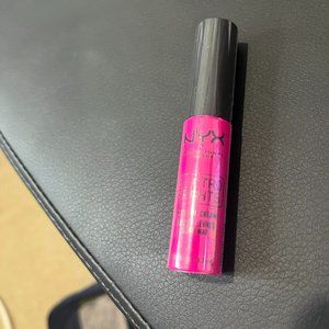 NYC Electric Brights Matter Lip Cream Shade: Tampa
